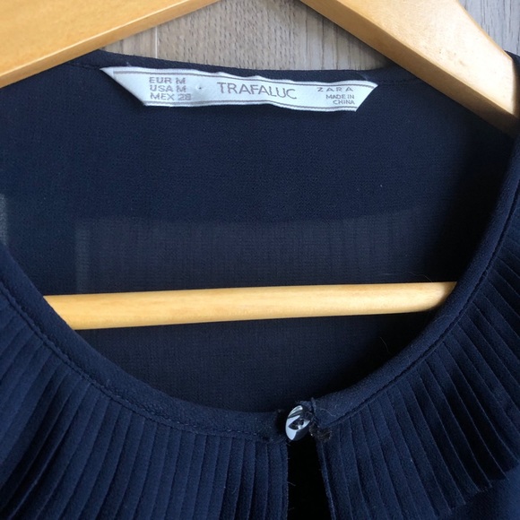 Zara Trafaluc Feminine Blouse - Picture 3 of 5